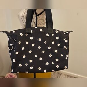 ALICE + OLIVIA FlORAL DAISY PRINT DUFFEL  BAG.